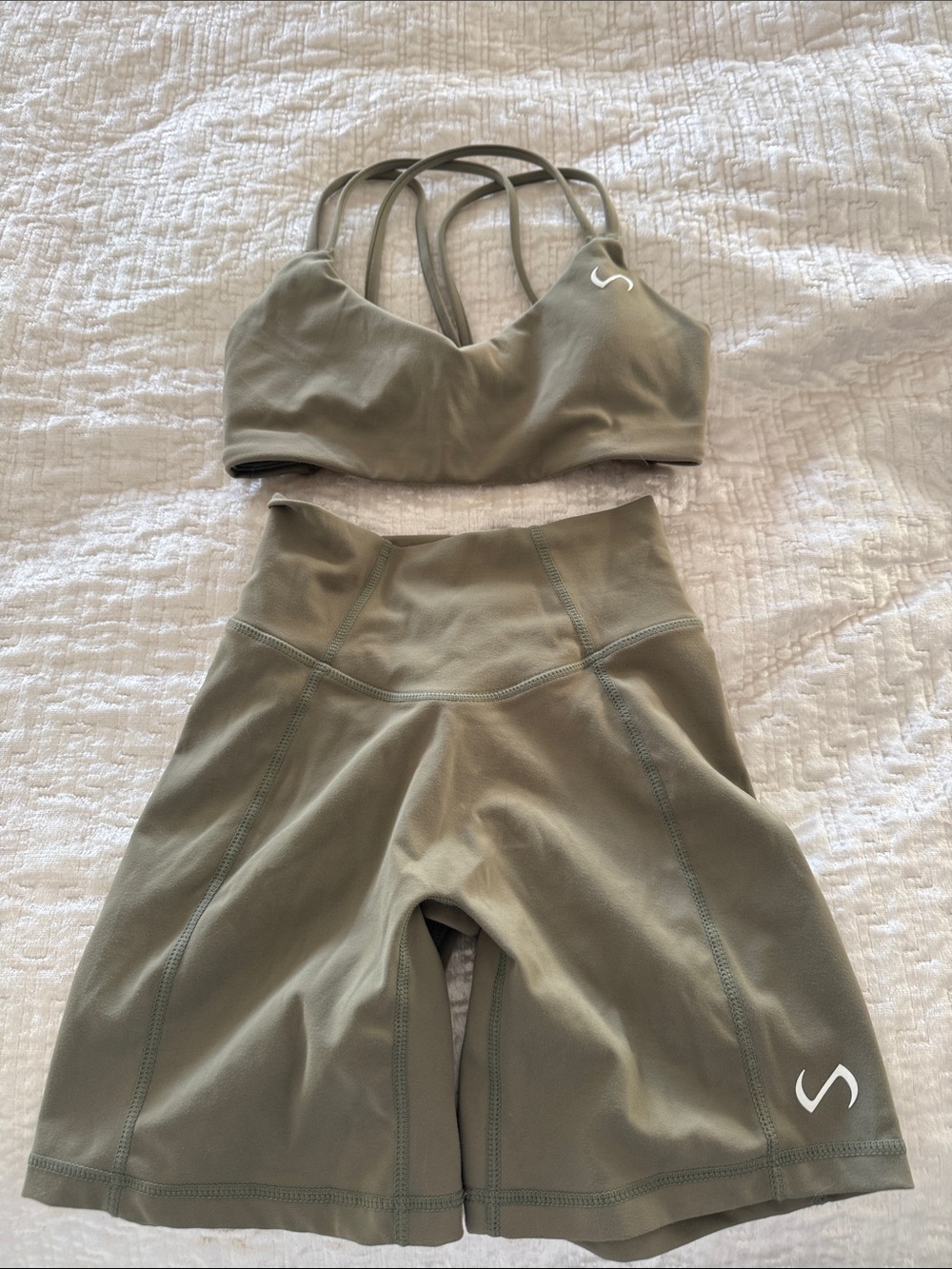 Women's Olive High-Rise Athletic Bike Shorts